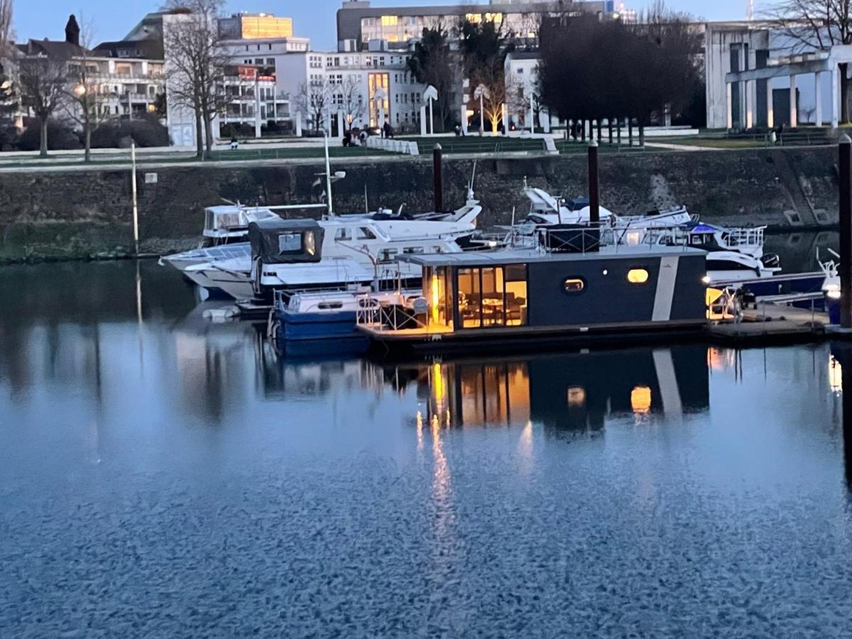 Hausboot Lore ドゥイスブルグ エクステリア 写真
