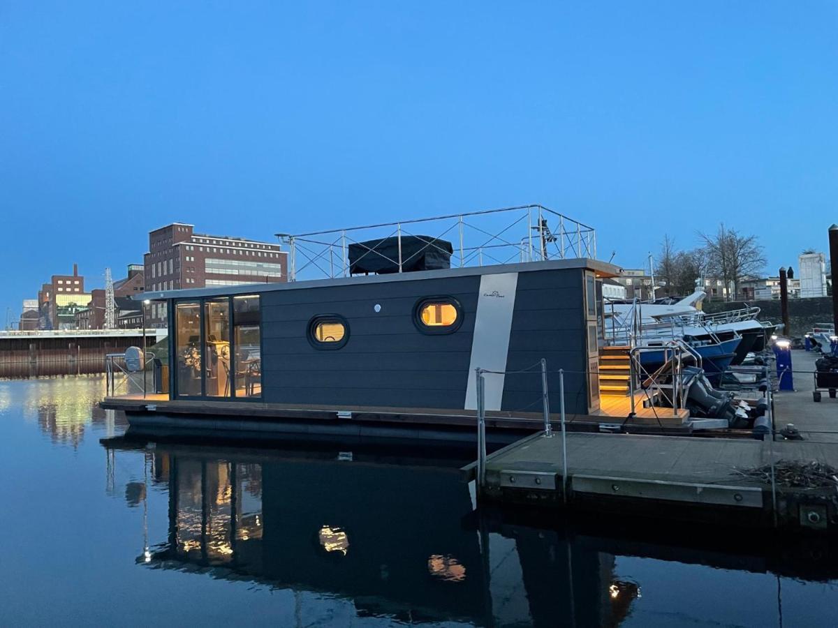 Hausboot Lore ドゥイスブルグ エクステリア 写真