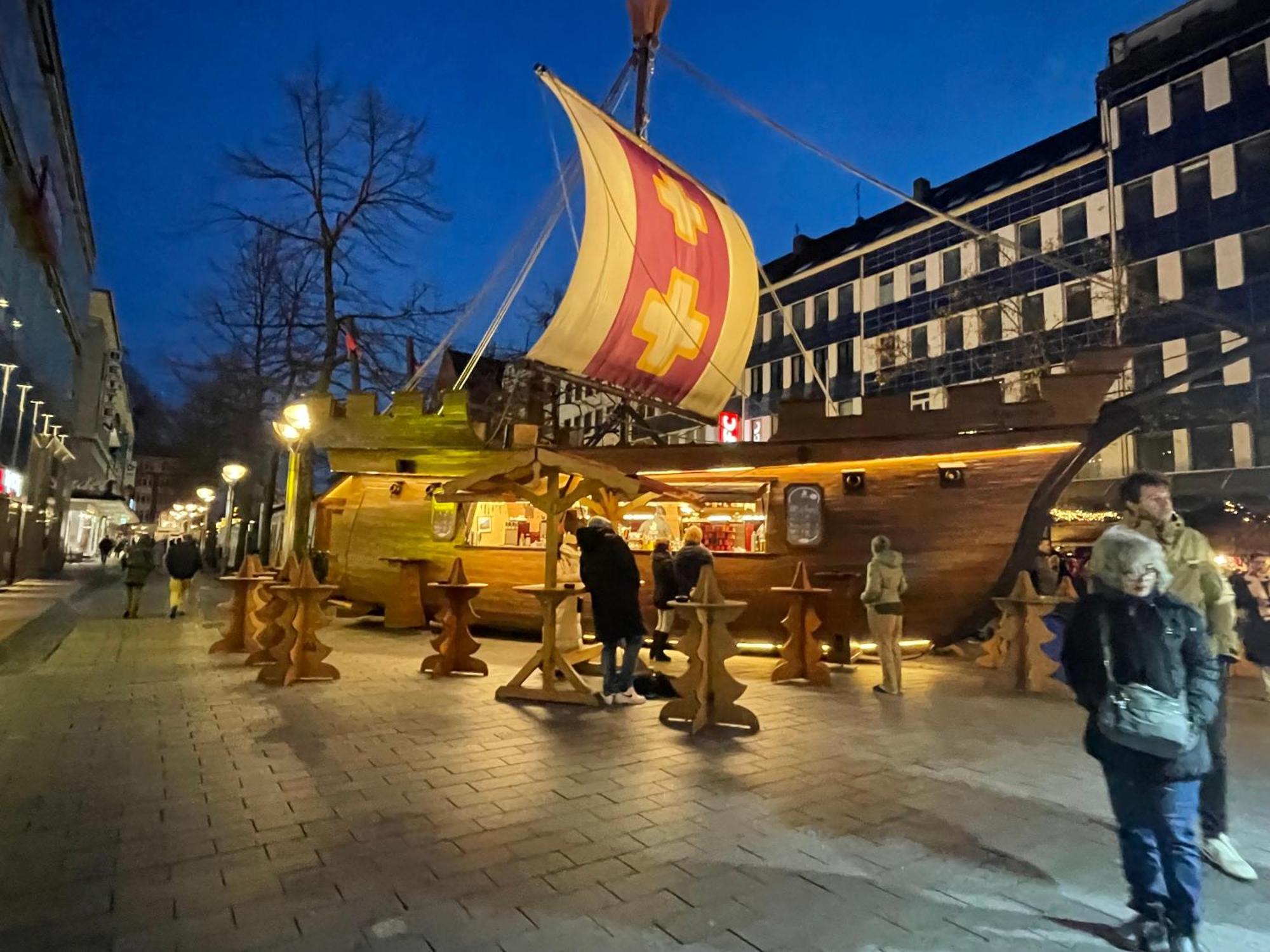 Hausboot Lore ドゥイスブルグ エクステリア 写真